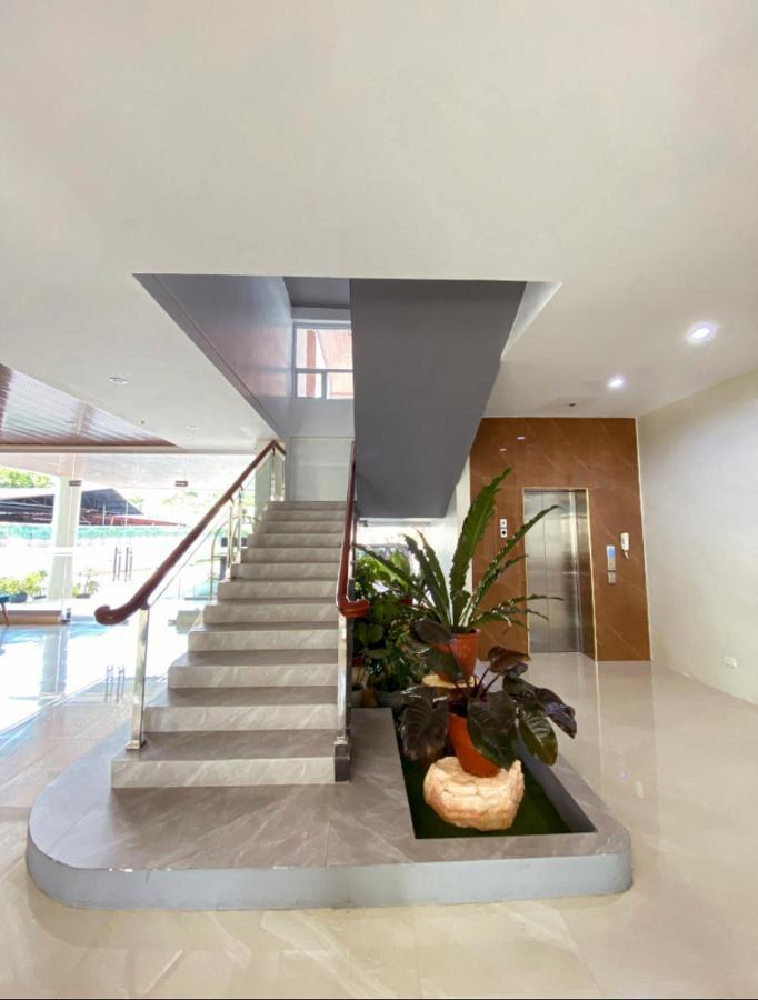 Jrp Vanyard Resort Hotel 卡利博 外观 照片