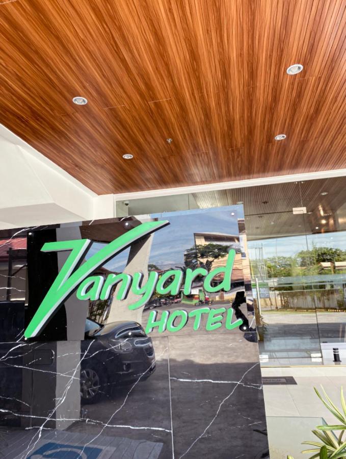 Jrp Vanyard Resort Hotel 卡利博 外观 照片